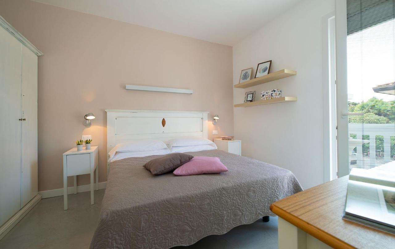 Nice Hotel Bibione Bagian luar foto