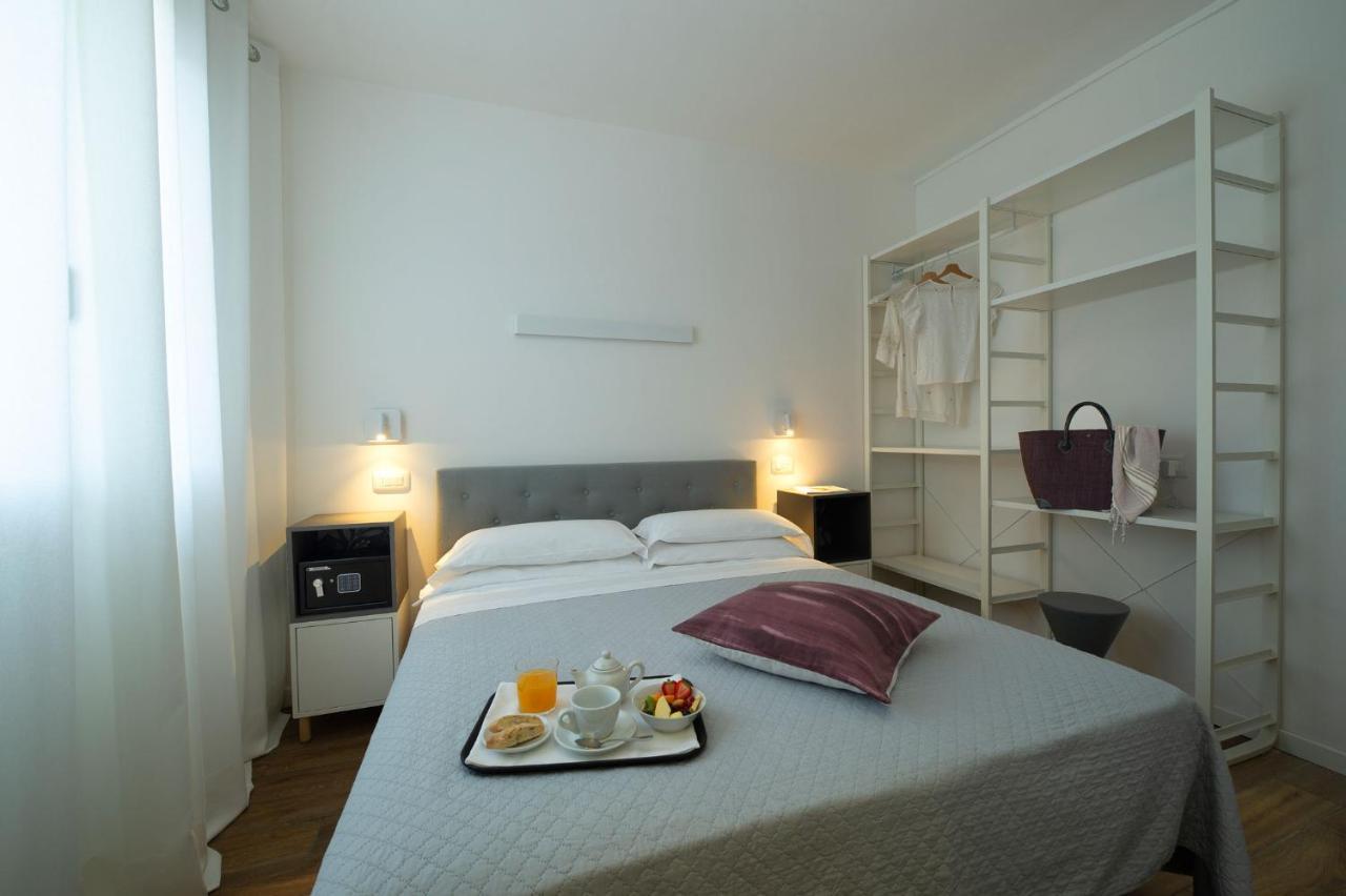 Nice Hotel Bibione Bagian luar foto