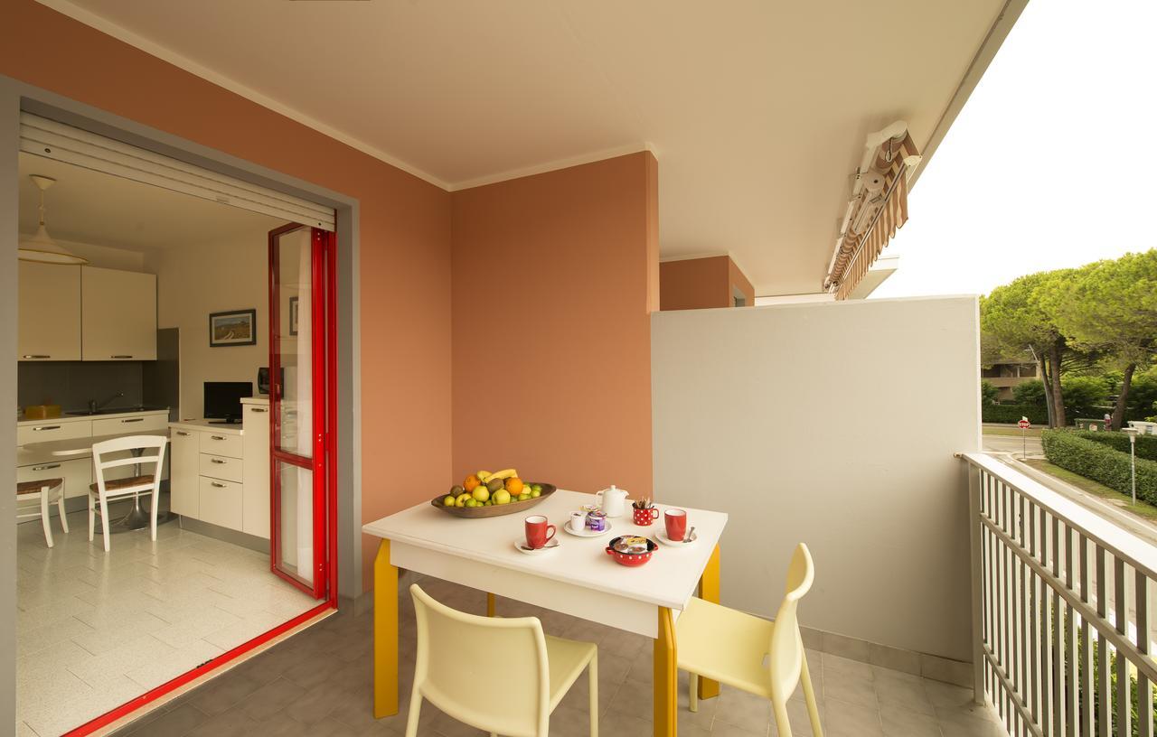 Nice Hotel Bibione Bagian luar foto
